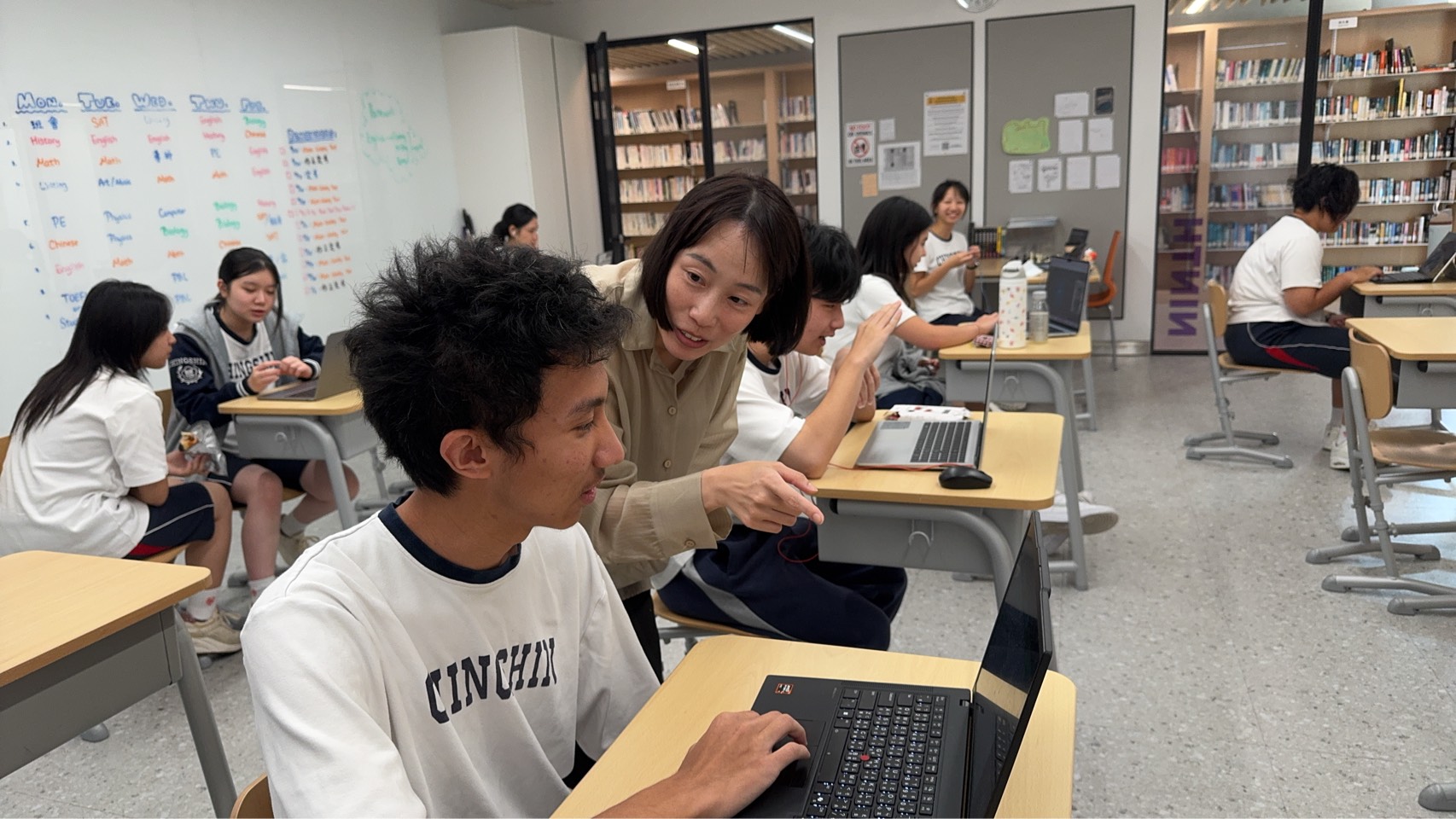 大學伴線上伴讀實況