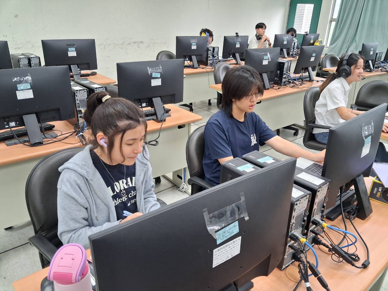 大學伴上課伴讀現場