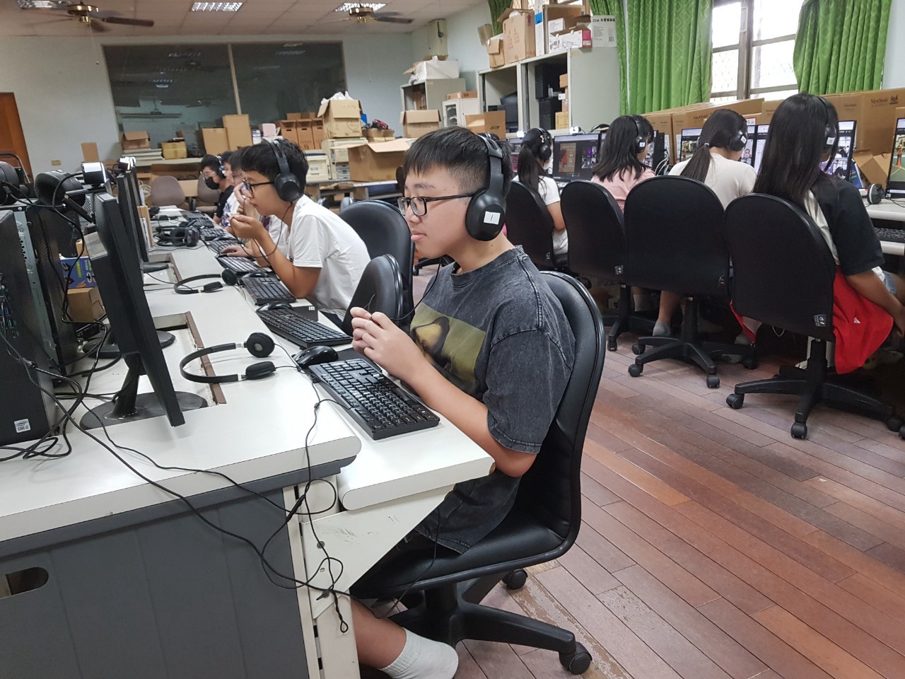 育成高中大學伴線上教學